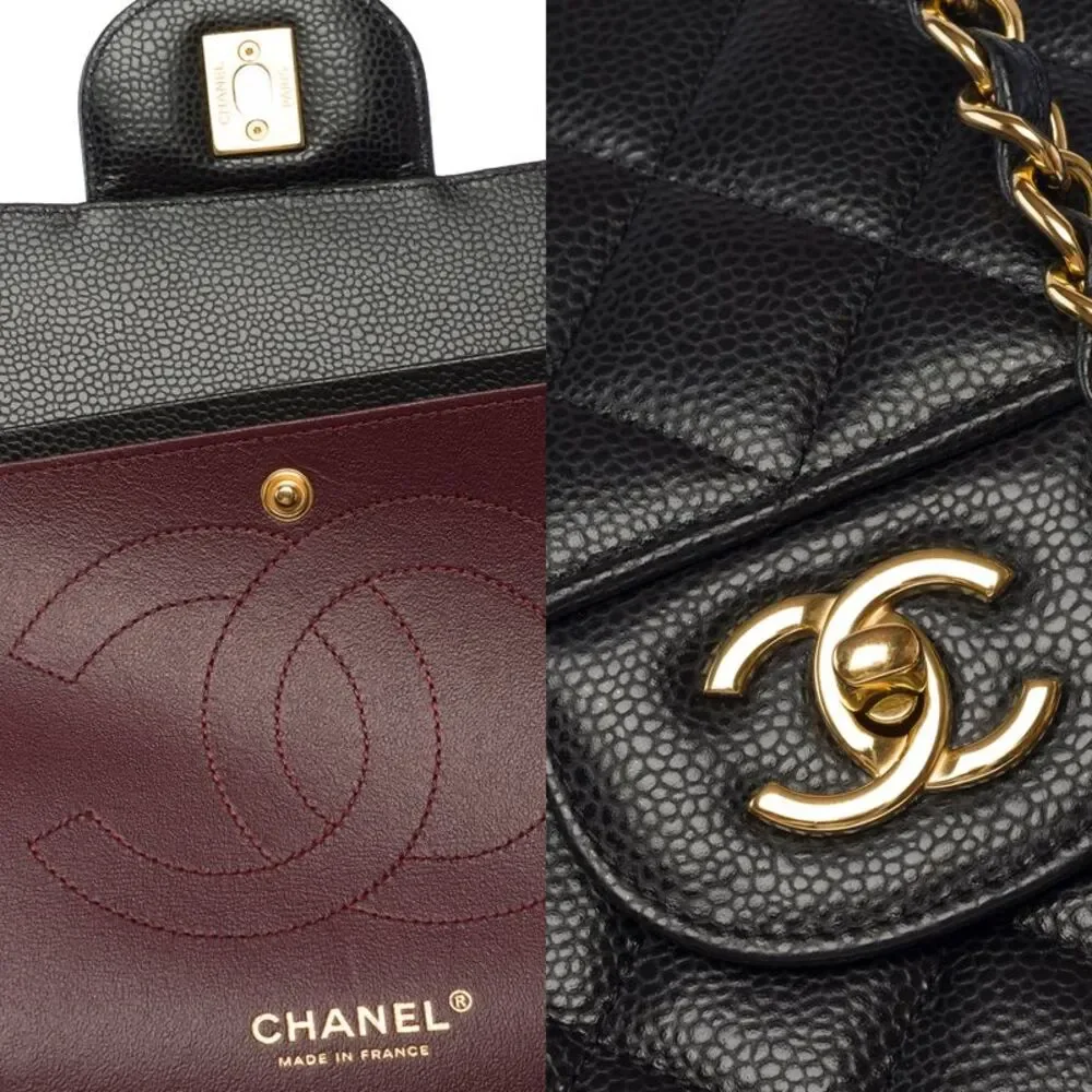 CHANEL Timeless/Classique Shoulder Bag